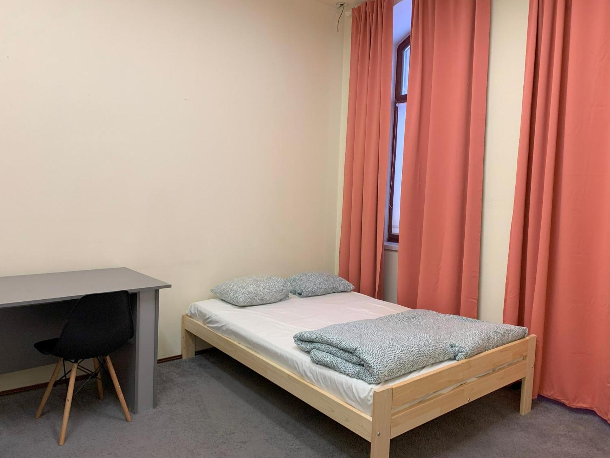 Hostal To Be Cracovia
